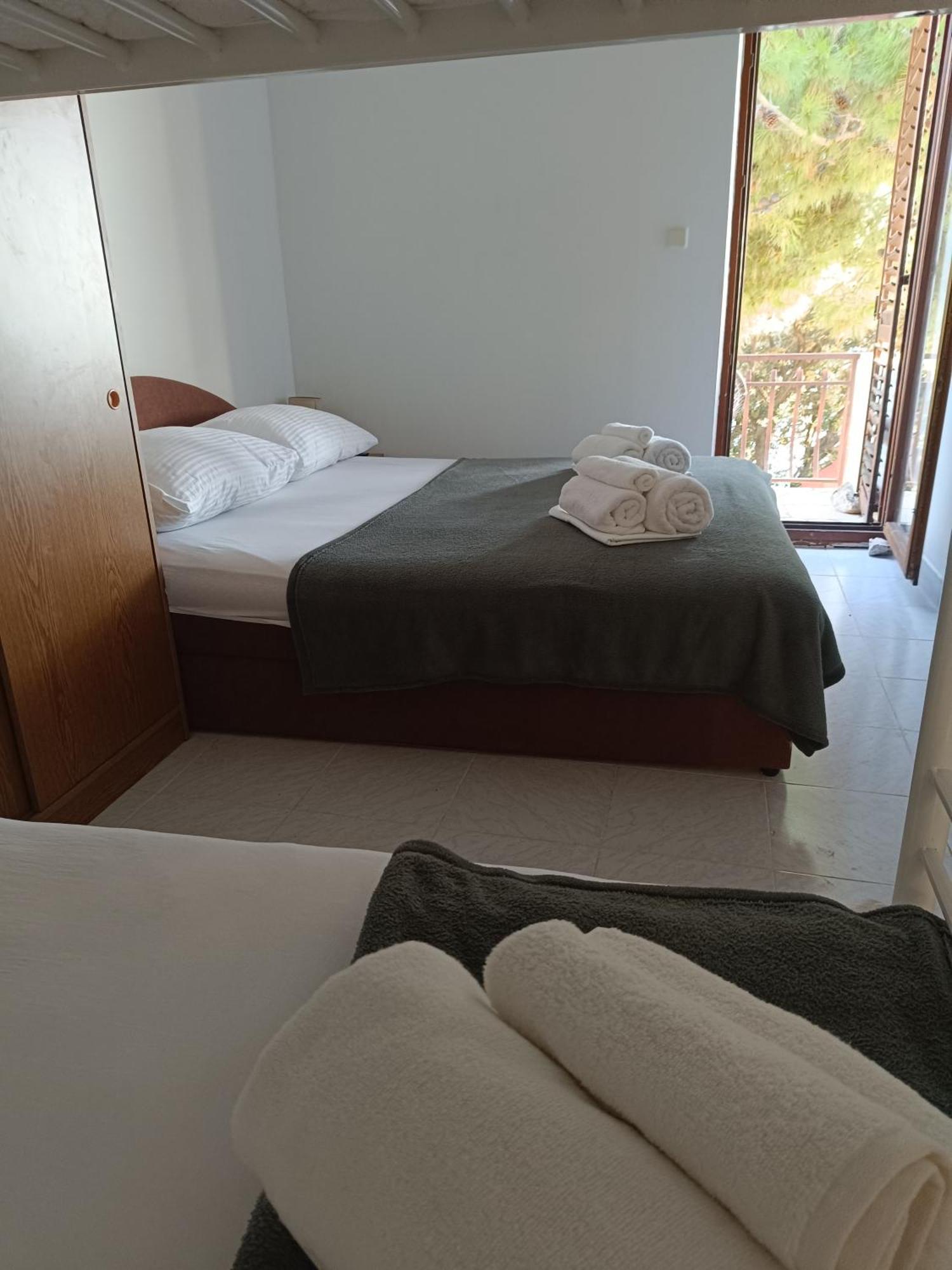Studio Apartmani Tucic Целина Екстериор снимка